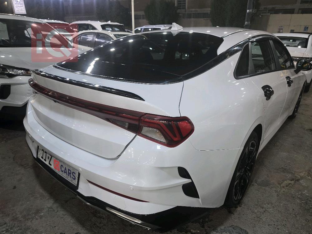 كيا K5